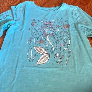 Girls long sleeve tee